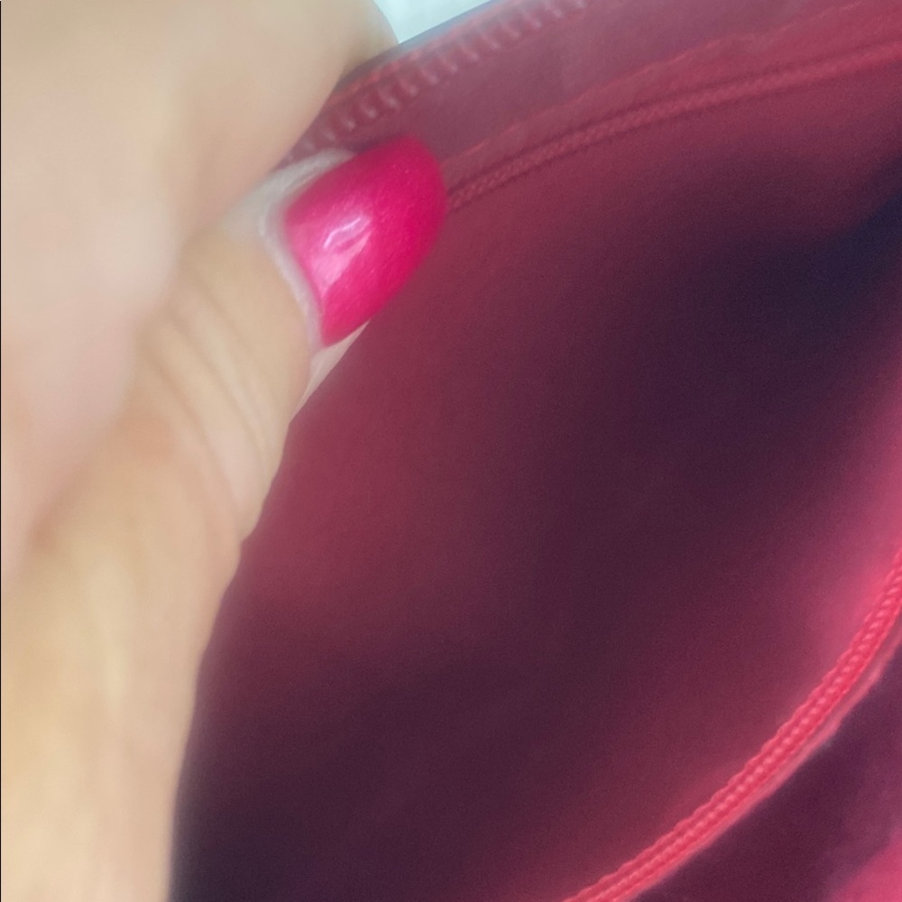 Indeed Boutique Elegant Red Leather Shoulder Bag - Picture 6 of 9